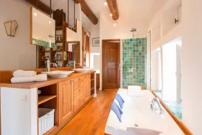 Sten bondegård med enestående udsigt over Grand Luberon 4 * turistkontor - Image 2