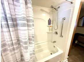 Cozy 3-bedroom home near downtown Fort Wayne | Pet Friendly! - Image 2