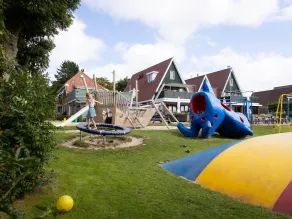 luxe chalet near a sandy beach on the Wadden Sea - Image 4