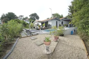Luxury Villa in Bidart – Swimming Pool & Pavillon Royal Beach Within Walking Distance - Image 3