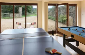 Orchard Cottage, sur la frontière du Cheshire, est une grange intrigante dans le Peak District. - Image 5