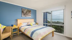 beachfront house with panoramic sea views and direct access to the beach - Image 3