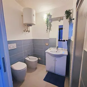 Holiday Home \"Campulongu Suite\" with Sea View, Wi-Fi, Garden & Terrace - Image 2