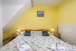 Preciosa casa en Barat con WiFi - Image 4
