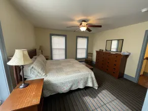 Barlow Manor ~ Perfect Reunion Home sleeps 26 - Image 5