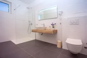 Villa Agava för 8 personer, uppvärmd pool, jacuzzi, bastu, gym, 4 sovrum med eget badrum - Image 2