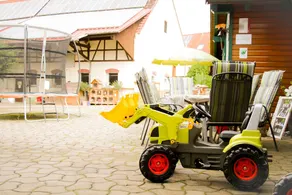 Group holiday apartment \"Dorfglück\", 180sqm, garden, balcony, 3 bedrooms, 1 multi-bed room, max. 13 people - Image 2