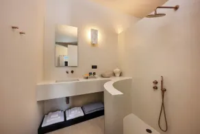 Calissa Suites by Ananda - Image 3