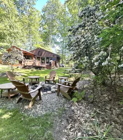 Spa Cabin: Lakefront w Private Sauna & Hot Tub, Kayaks, Dock, 5 Star Clean Rated - Image 3
