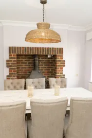 Beautiful Farm house on the edge of the New Forest National Park - Image 4