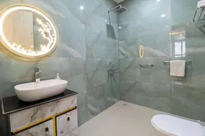 4 Bedroom Farmhouse With Private Pool In Noida - Image 3