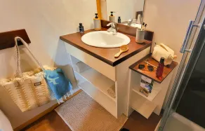 Coastal Cottage Retreat for Two - Image 4