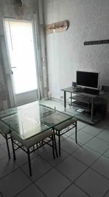 Fully-equipped T2 apartment in Port de Canet-en-Roussillon, ground floor, near beach. - Image 2