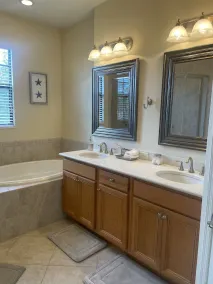 Resort Living at its Finest in Fort Myers! - Image 2