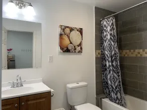 Newly Remodeled Private Studio Home - Image 3