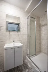 Grande casa vacacional apropiada para familias con jardín y barbacoa | Acepta mascotas - Image 4