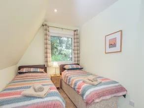 Gorse Lodge - Uk7050 - Image 5