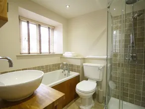 The Coach House - Image 4