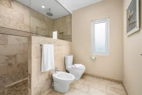 Amazing 4BR 3BA Villa @ Palm Beach w/ NEW Pool - Image 4