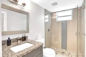 Bay Harbor Boutique Vacation Rental - Image 3