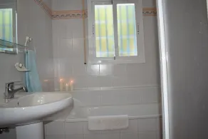 Villa La Frasca med privat pool för 4 personer och vacker havsutsikt - Image 3
