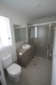 Modern property with a difference, at a great price - Image 2