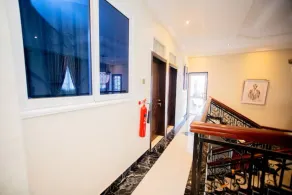Cosy bedroom near downtown Accra - Image 2