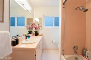 Mid-century modern home with Epic Coastline Views! STR23-0037 - Image 4