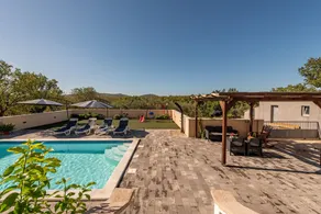 Ferienhaus Laetitia mit Pool - Image 2
