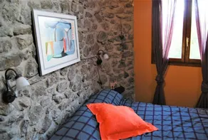 House 2 rooms Rustic, closeThermal Baths, Private Patio, BBQ and Views - Image 5
