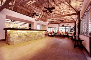 Jungle Lodge Hotel - Image 3