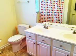 Familienurlaub Spot w / WIFI Pool Golf Tennis, 1. 5mi Beach Boardwalk Restaurants - Image 3