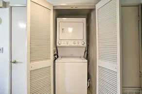 1 Mi to Dtwn Cathedral City: Condo w/ Balcony - Image 2