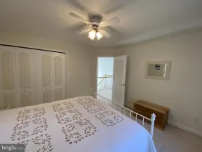 Private 10 acres with Blue Ridge Mountain Views! Enjoy any season RIGHT here! - Image 3