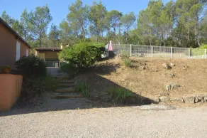 Fritliggende villa med fælles pool og sommer køkken. - Image 4