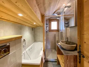 Chalet ski in / out avec vue, emplacement fabuleux - Image 3