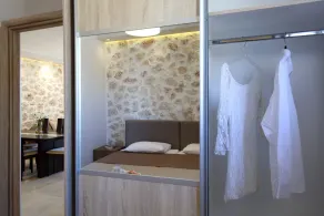 Charming suite Iro just  few minutes from Kathisma & Mylos Beach - Image 5