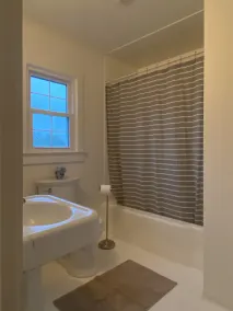 Picture Perfect Greenport Cottage - Image 3