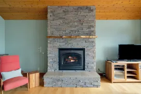 The View House - Image 2