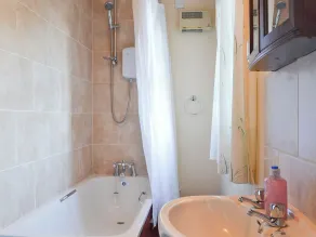 Alojamiento de 7 habitaciones en Lower Dinchope - Image 4