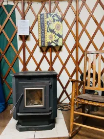 GLAMPING YURT. Sleeps 4, HOT TUB, Pellet Stove - Image 2