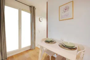Bright modern studio for 2P - La Defense - Image 5
