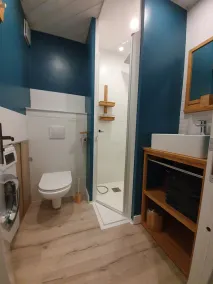 Appartement pied de piste et des commerces. <br>2 étoiles ( 4 adultes/ 3 enfants) - Image 3