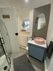 Luxury Cottage w/hot tub in the Peak District - Image 5