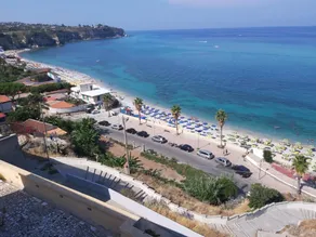 Gaia Apartment with Sea View, 350m from the white beach of Tropea - Image 2