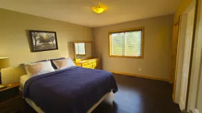 Waterfront House, Privacy, Outside Hot Tub&Barrel Sauna, WiFi, Fishing, Kayaking - Image 5
