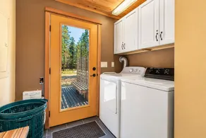 Pine Acres by NW Comfy Cabins - Image 2