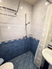 xModern skidlägenhet, delad inomhuspool - Image 3