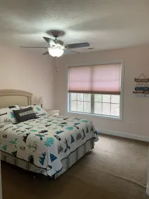 Amazing 5BR House with Lake & Mountain Views in Gated Resort - Image 4