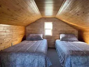 Cabin on the beach. - Image 4